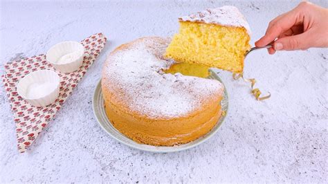 Torta degli angeli: la ricetta del dolce facile e sofficissimo.